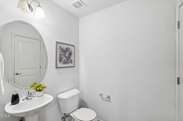 219 Socket Street, Raleigh, NC 27606