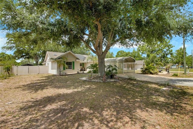 35833 DAWN DRIVE, Leesburg, FL 34788