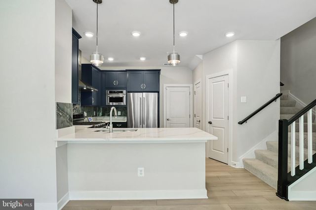 45181 DROWES TER, Sterling, VA 20166