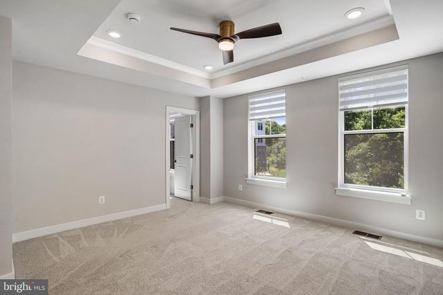45181 DROWES TER, Sterling, VA 20166