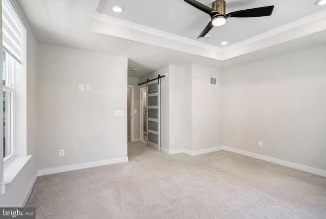 45181 DROWES TER, Sterling, VA 20166