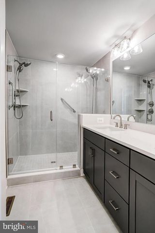 45181 DROWES TER, Sterling, VA 20166