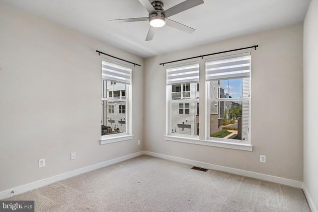 45181 DROWES TER, Sterling, VA 20166
