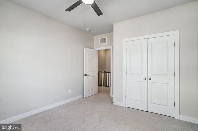 45181 DROWES TER, Sterling, VA 20166