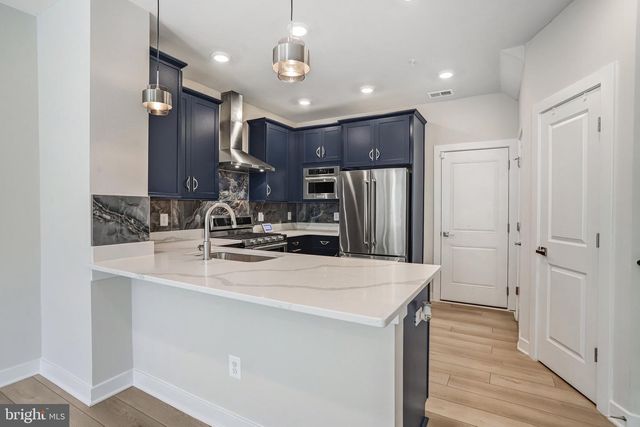 45181 DROWES TER, Sterling, VA 20166
