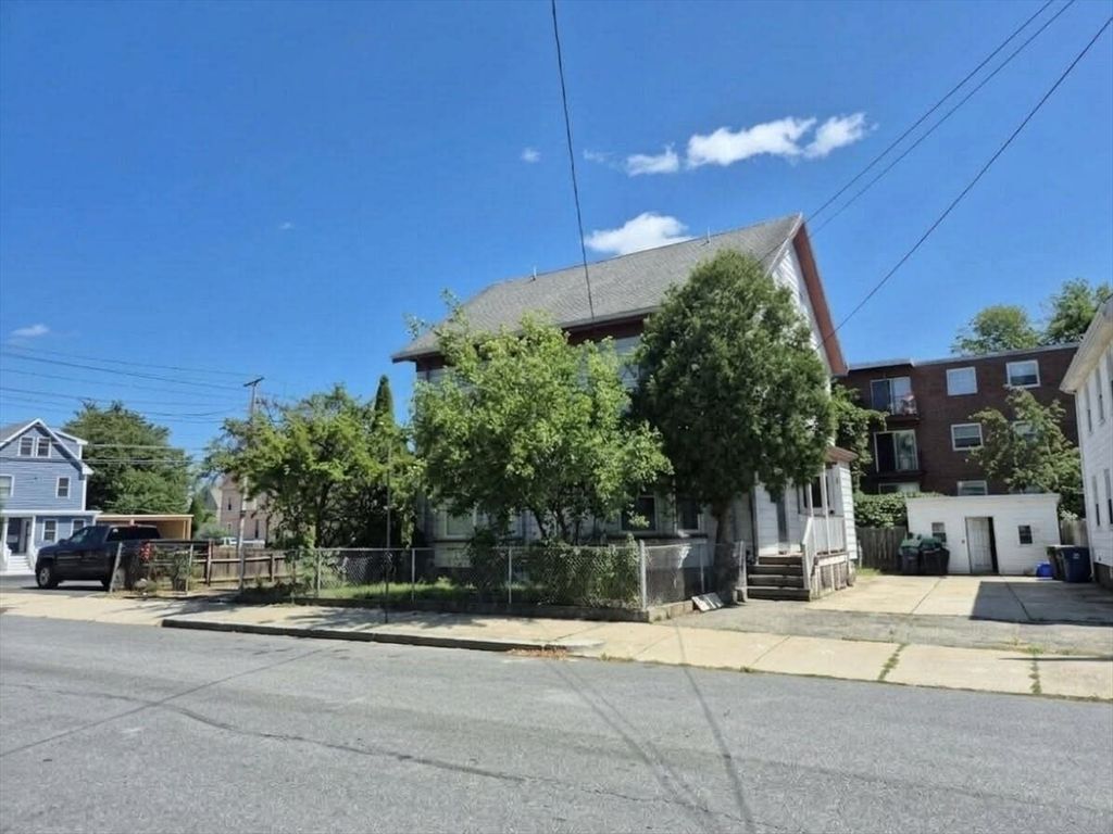 36-38 Wentworth St, Malden, MA 02148