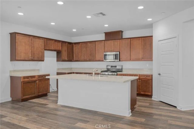 1649 Spring Run Lane, Beaumont, CA 92223