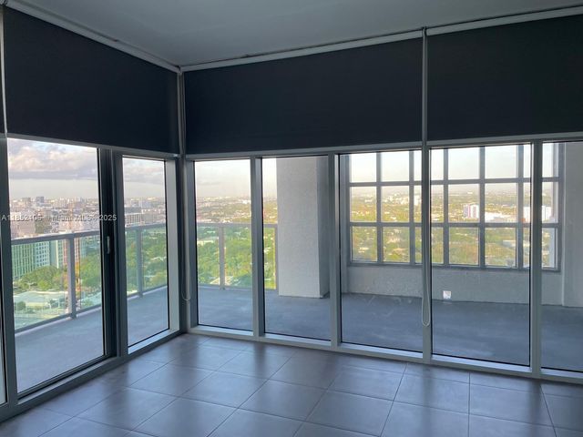 3301 NE 1st Ave H2501, Miami, FL 33137