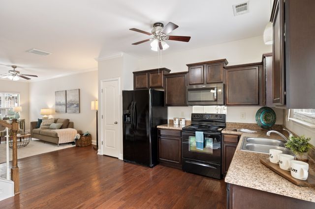 1130 Woodbury Falls Ct, Nashville, TN 37221