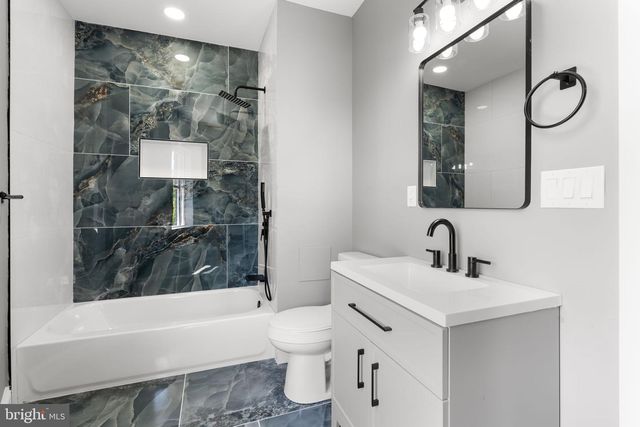 1807 HOLLINS ST, Baltimore, MD 21223