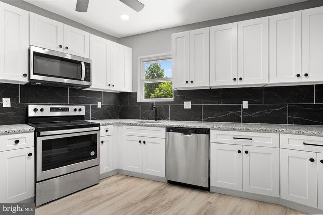 1807 HOLLINS ST, Baltimore, MD 21223