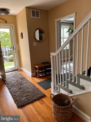 4027 DEEPWOOD RD, Baltimore, MD 21218