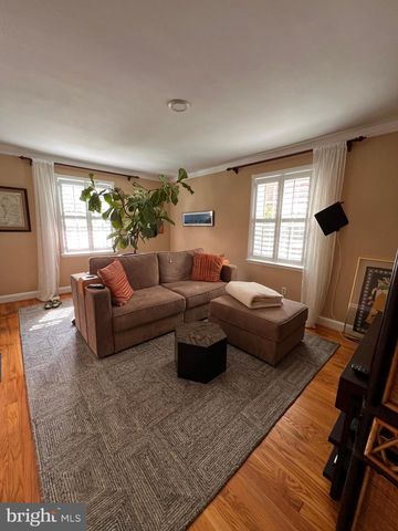 4027 DEEPWOOD RD, Baltimore, MD 21218