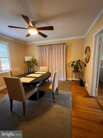 4027 DEEPWOOD RD, Baltimore, MD 21218