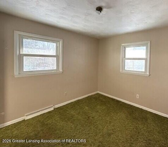 3815 Walton Drive, Lansing, MI 48910