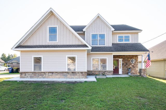 10 Lee Road 2174, Phenix City, AL 36870