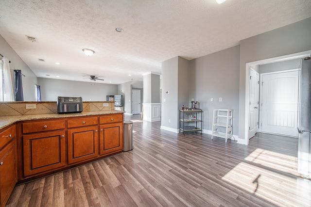 10 Lee Road 2174, Phenix City, AL 36870