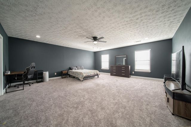 10 Lee Road 2174, Phenix City, AL 36870