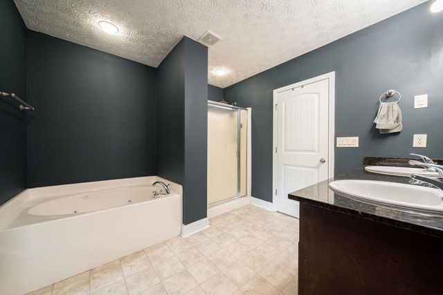 10 Lee Road 2174, Phenix City, AL 36870