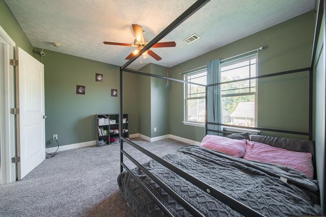 10 Lee Road 2174, Phenix City, AL 36870
