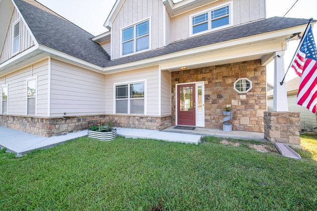 10 Lee Road 2174, Phenix City, AL 36870