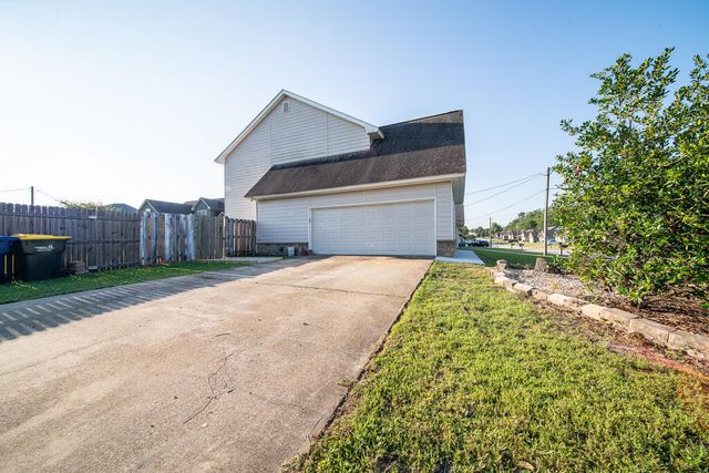 10 Lee Road 2174, Phenix City, AL 36870