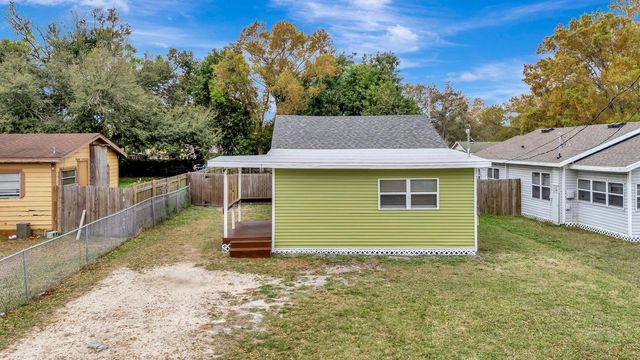 3016 17TH STREET E, Bradenton, FL 34208