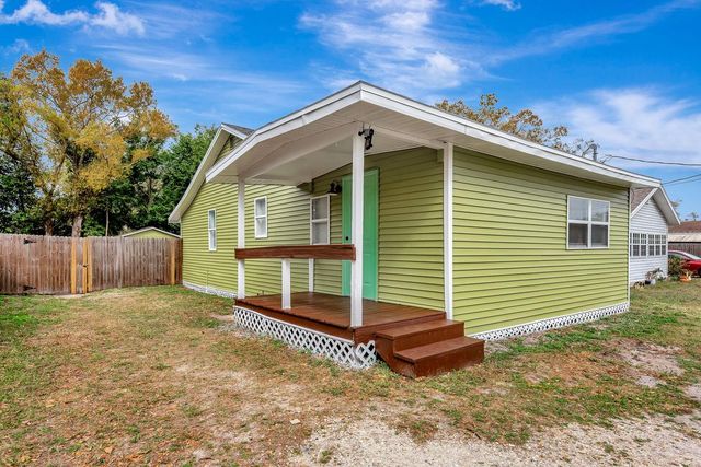 3016 17TH STREET E, Bradenton, FL 34208