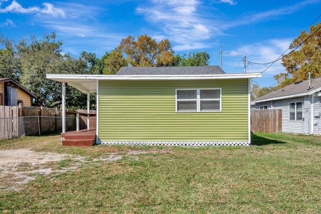 3016 17TH STREET E, Bradenton, FL 34208