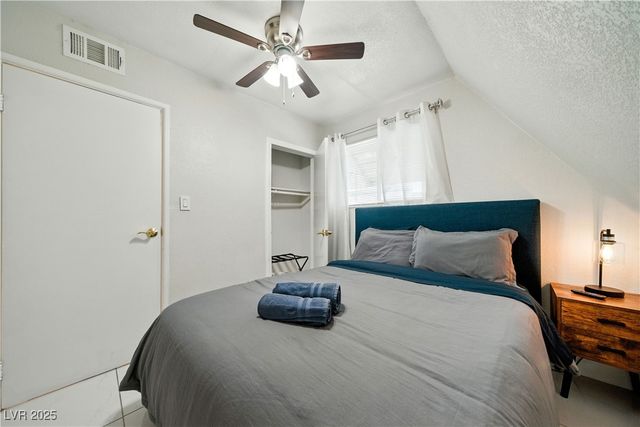 2659 Vegas Valley Drive, Las Vegas, NV 89121