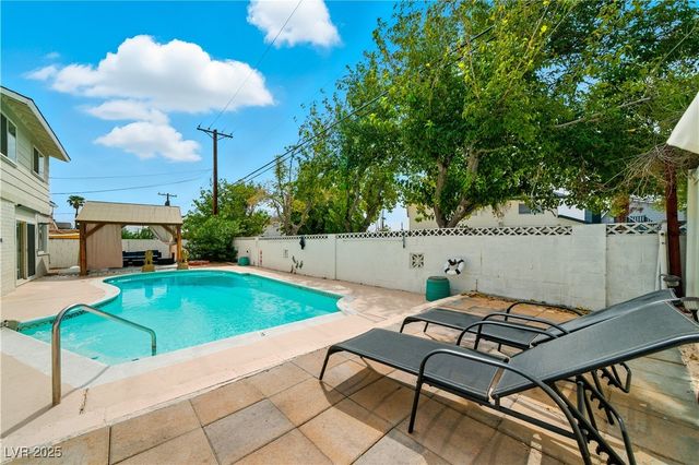 2659 Vegas Valley Drive, Las Vegas, NV 89121