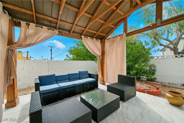 2659 Vegas Valley Drive, Las Vegas, NV 89121