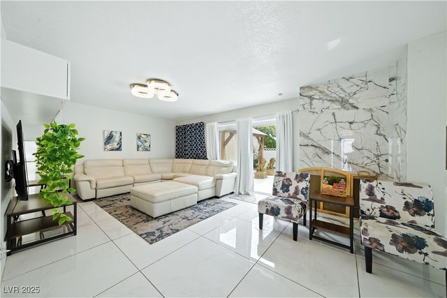 2659 Vegas Valley Drive, Las Vegas, NV 89121