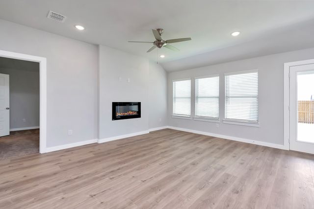 2657 Keokuk Street, Fort Worth, TX 76179