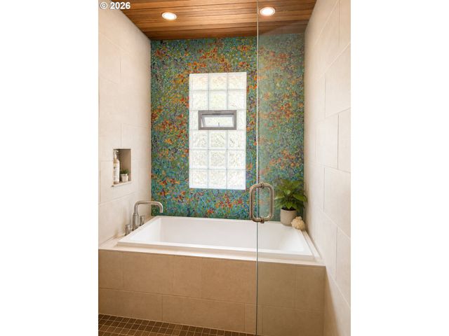 2803 Ne 16TH Ave, Portland, OR 97212