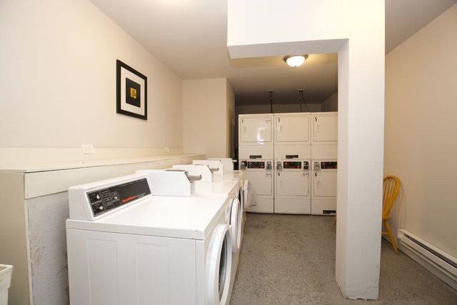 4604 N Beacon Street 4C, Chicago, IL 60640