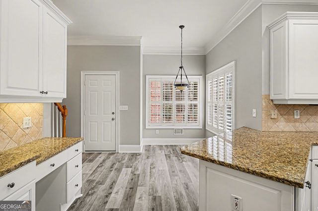 25 Inverleigh Row, Covington, GA 30014