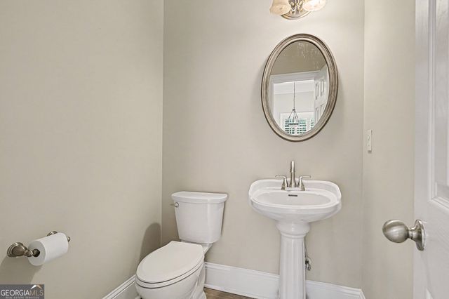 25 Inverleigh Row, Covington, GA 30014