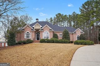 25 Inverleigh Row, Covington, GA 30014