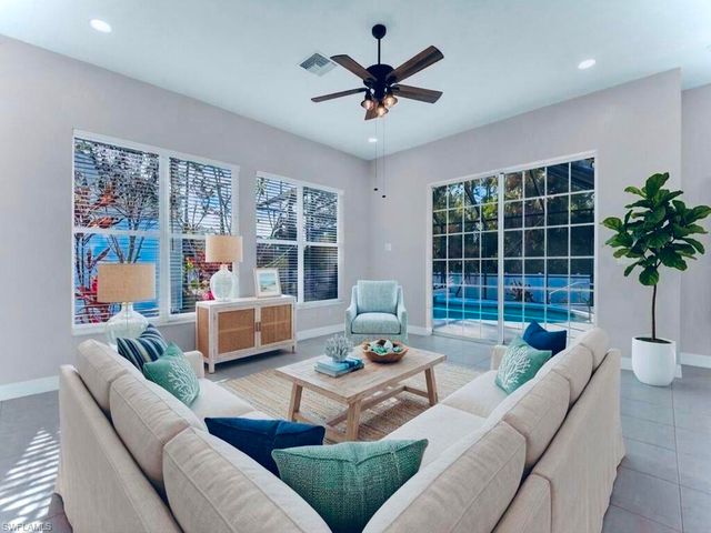 816 Columbus AVE, Lehigh Acres, FL 33972