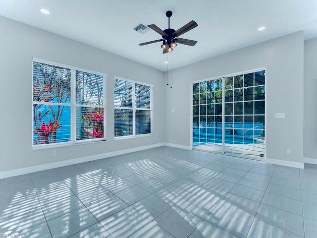 816 Columbus AVE, Lehigh Acres, FL 33972