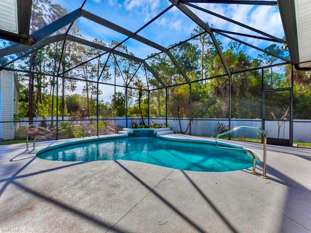 816 Columbus AVE, Lehigh Acres, FL 33972