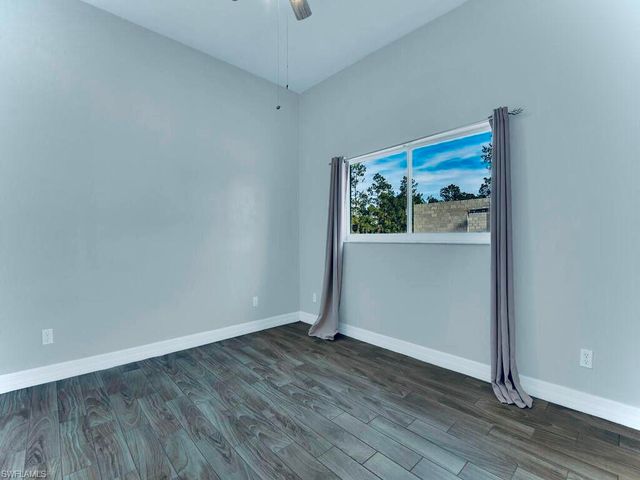 816 Columbus AVE, Lehigh Acres, FL 33972