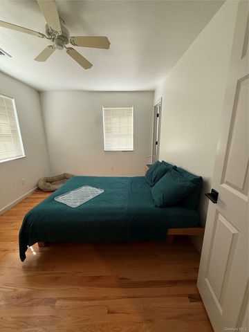4 Landings View, Hyde Park, NY 12538