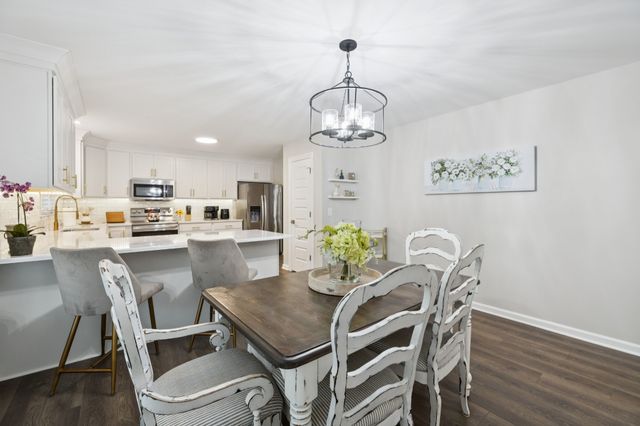 1618 Shelley St, Murfreesboro, TN 37129