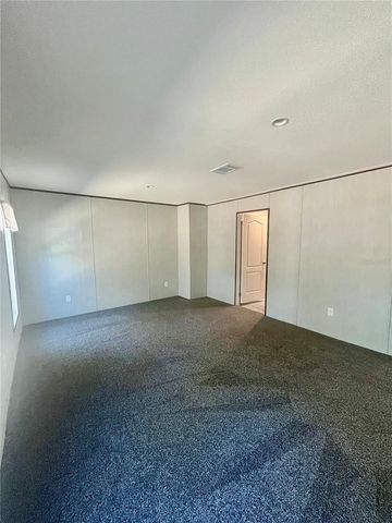 400 S HOLLY AVENUE, Florahome, FL 32140