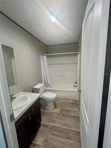 400 S HOLLY AVENUE, Florahome, FL 32140