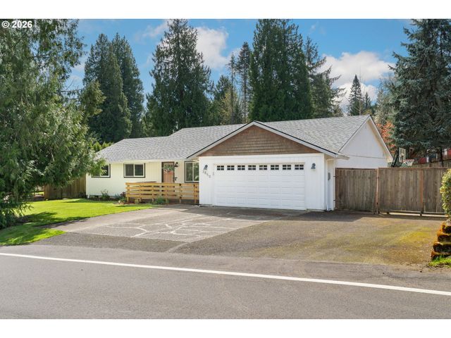 3850 CEDAROAK Dr, West Linn, OR 97068
