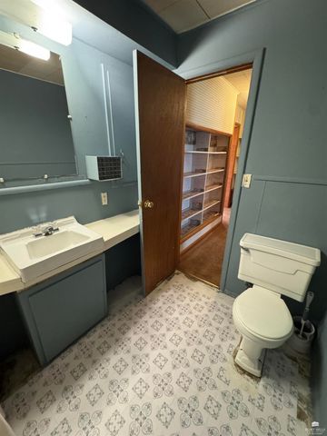 509 Chestnut Street, Wamego, KS 66547