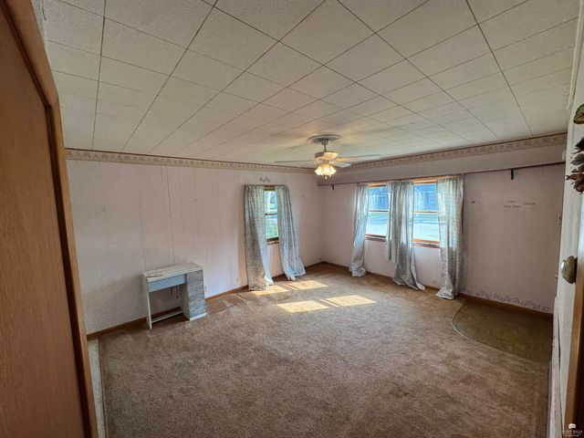 509 Chestnut Street, Wamego, KS 66547